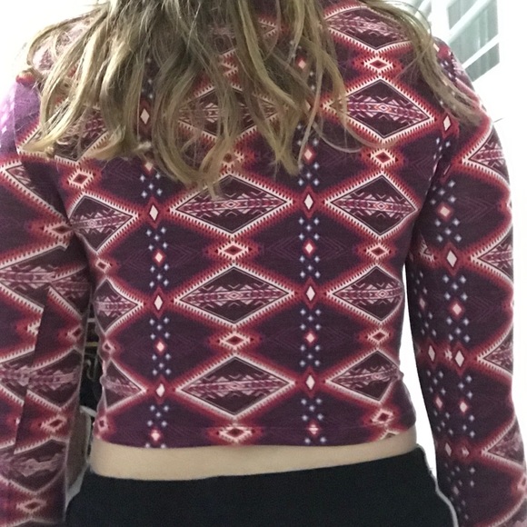 ☮️Psychedelic cropped 3/4 sleeve☮️ - Picture 3 of 3